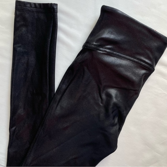 Spanx Women’s Faux Black Leather Leggings Size XS 28” - Picture 1 of 10